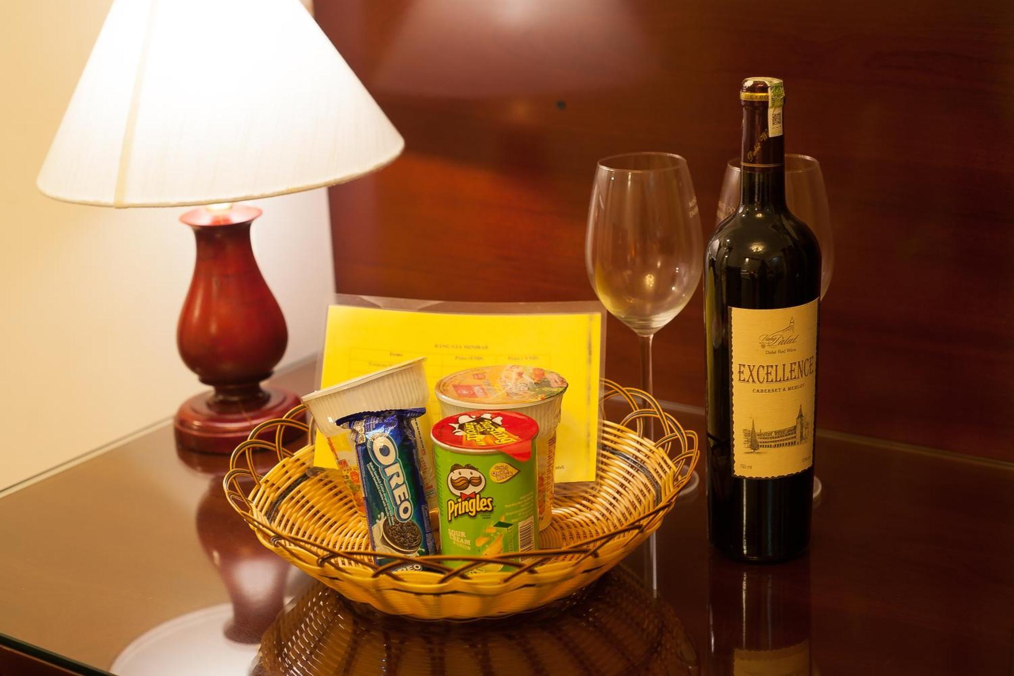 Hanoi Luxury Hotel Oda fotoğraf