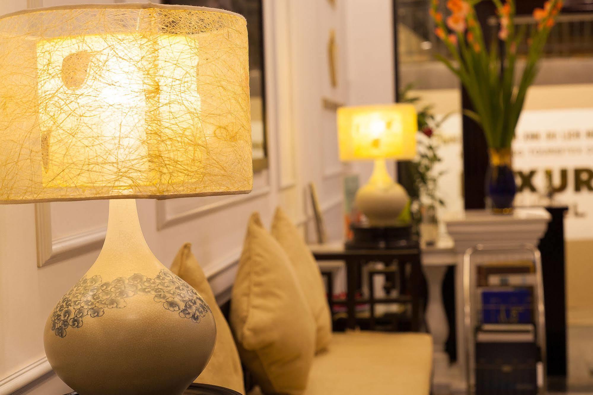 Hanoi Luxury Hotel Dış mekan fotoğraf